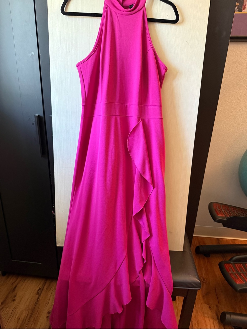 Women's Halter Ruffle Maxi Dress - Fuchsia